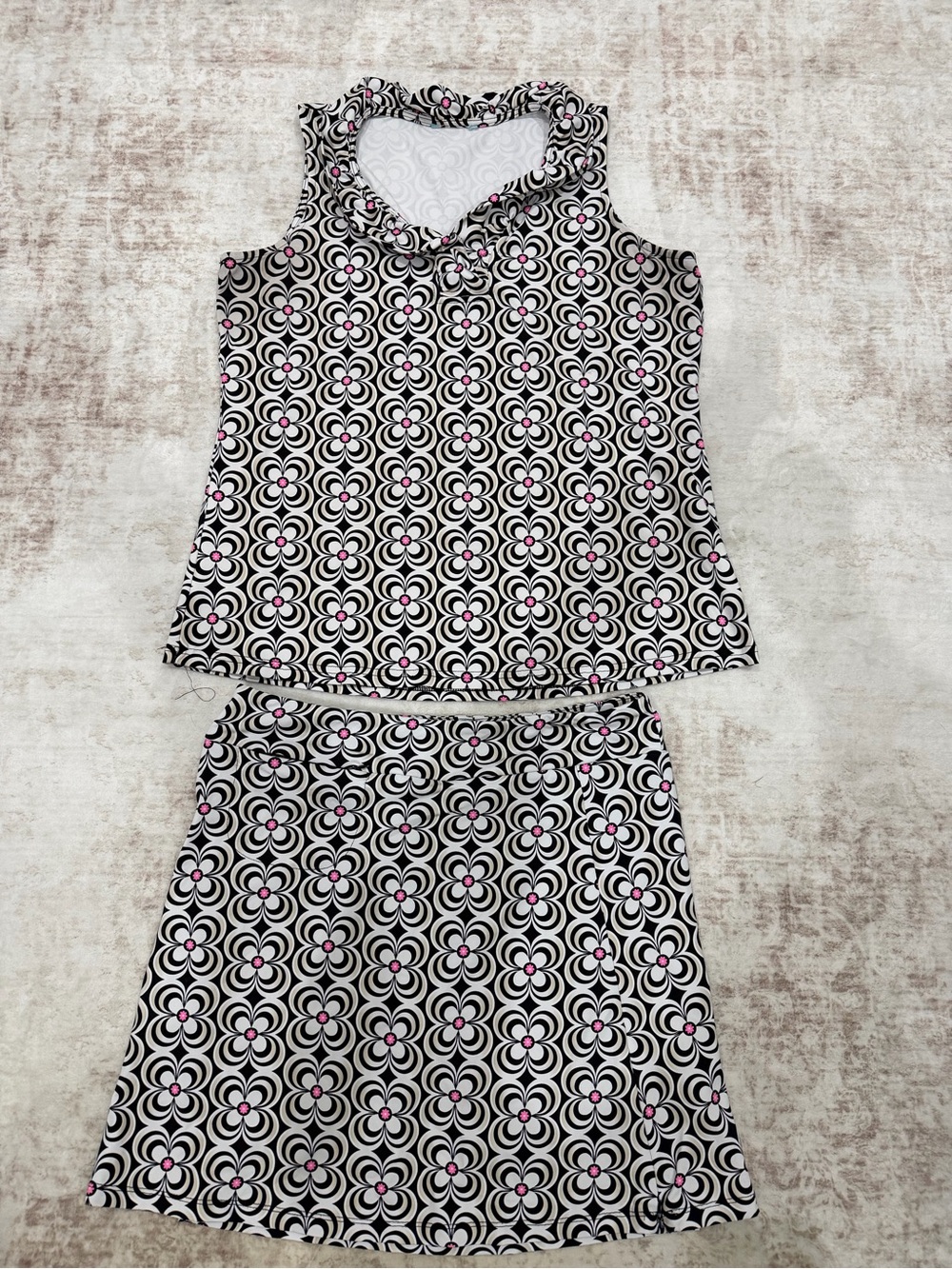 Anthony”s Resort Wear 2pc Convertible Neck Top & Skort Set